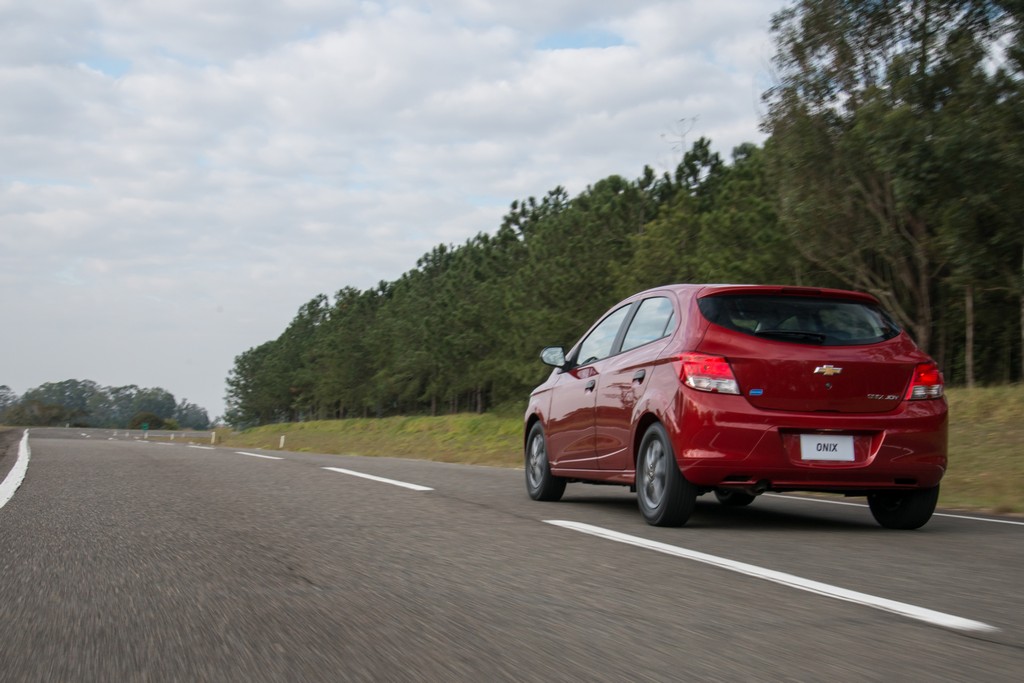 2017 CHEVROLET ONIX JOY Fabricante CHEVROLET PlanetCarsZ